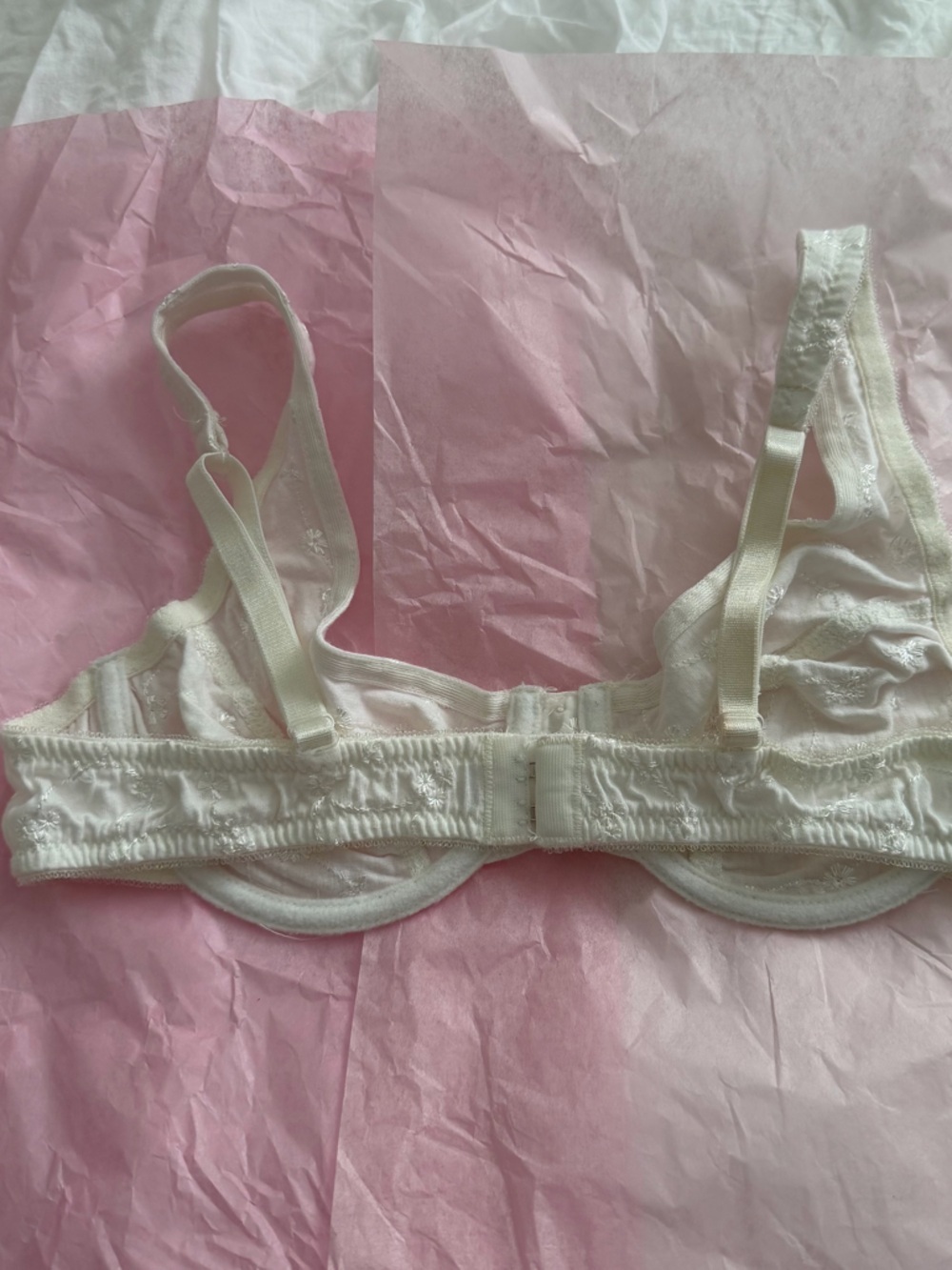 Underwire Bra - Picture 2 of 3